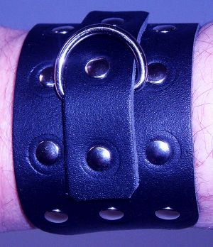 Handfessel-3-reihihg-blau
