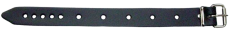 Dieser Designer Lederriemen besteht aus ca. 2,9 mm starkem Echtleder und misst 2 cm in der Breite sowie 24 cm in der Länge. Die mittigen, mehrfachen Lochungen ermöglichen eine flexible Anpassung