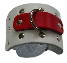 1 Paar die neuen praktischen Handfesseln mit Rollschnallen, D-Ring und Ziernieten in verschiedenen Farbvariationen