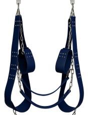 Mit doppeltem Sitzgurt und zusätzlichen Beinschlaufen. Mehrfach verstellbar, kombinierbar und langlebig