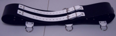 Die Schwarz-weißen 120,0 cm extra breiten 10,0 cm mit 5 D-Ringen 6-O-Ringen BDSM-Taillengurte die echten Lederriemen (copy)
