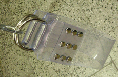 Transparente glasklare Beinschlaufen mit Stahlketten 80,0 cm lang mit jeweils 2 Karabinerhaken 1 Paar
