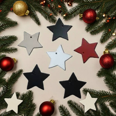 in Weihnachtlicher Umgebung