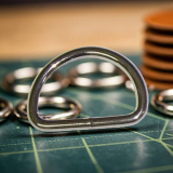 D-Ring Halbrundringe vernickelt 40,0 mm x 4,9 mm verschweißt zum Basteln und Werken vom Lwph