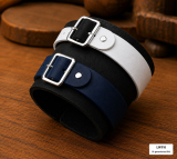 Echtleder-Armband schwarz mit 1 weißen & 1 dunkelblauen Lederriemen mit Rollschnallen (copy)