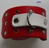 1 Paar die neuen praktischen Handfesseln mit Rollschnallen, D-Ring und Ziernieten in verschiedenen Farbvariationen